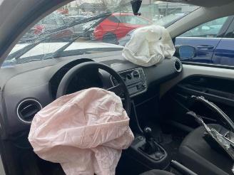 Volkswagen Up! Up! (121), Hatchback, 2011 1.0 12V 60 picture 9