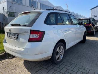 Skoda Fabia Fabia III Combi (NJ5), Combi 5-drs, 2014 / 2022 1.2 TSI 16V Greentech picture 5