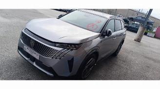 Sloopauto Peugeot 5008  2025