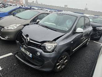 krockskadad bil auto Renault Twingo  2018/1