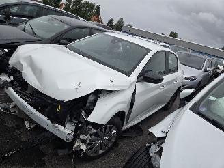 skadebil auto Peugeot 208  2023/1