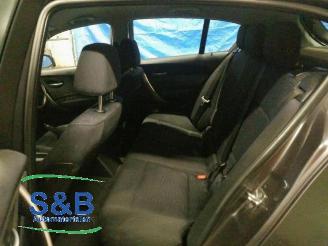 BMW 1-serie 1 serie (E87/87N), Hatchback 5-drs, 2003 / 2012 116i 1.6 16V picture 6