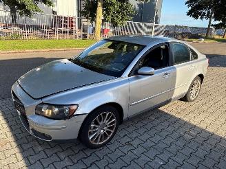 uszkodzony samochody osobowe Volvo S-40 1.8 16V Sedan 4Dr Benzine 1.798cc 92kW (125pk) FWD 2004-04/2010-12 (MS21) B4184S11 2006/1