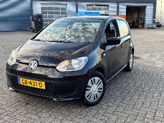 damaged passenger cars Volkswagen Up! 1.0 12V 60 Hatchback  Benzine 999cc 44kW (60pk) FWD 2011-08/2020-08  CHYA 2015/6