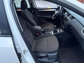 Skoda Octavia 1.6 TDI Greenline 16V Combi/o 4Dr Diesel 1.598cc 81kW (110pk) FWD 2013-05/2020-07  CRKB picture 17