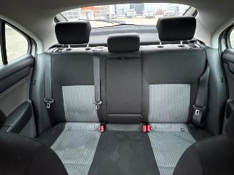 Seat Toledo 1.2 TSI Liftback  Benzine 1.197cc 77kW (105pk) FWD 2012-07/2015-06  CBZB picture 28