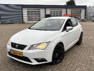 Auto incidentate Seat Leon 1.4 TSI 16V Hatchback 4Dr Benzine 1.390cc 90kW (122pk) FWD 2012-09/2013-06  CMBA 2013/5