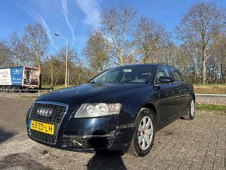 krockskadad bil auto Audi A6 2.4 V6 24V Sedan 4Dr Benzine 2,393cc 130kW (177pk) FWD 2004-05/2008-10 (4F2) BDW 2008/1