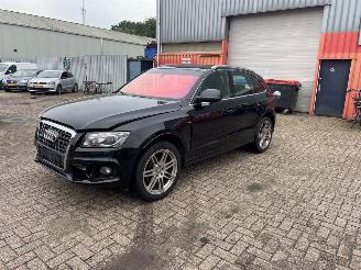 krockskadad bil auto Audi Q5 2.0 TFSI 16V Quattro SUV  Benzine 1 984cc 155kW (211pk) 4x4 2008-11/2012-09 (8RB) CDNC 2012/4