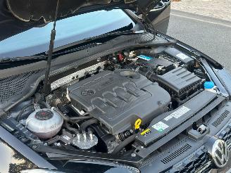 Volkswagen Golf 2.0 TDI GTD/BOMVOL OPTIES/ picture 12