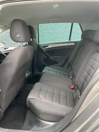 Volkswagen Golf 1.0 TSI Connected Series picture 15