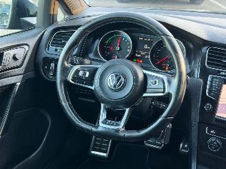 Volkswagen Golf 1.4 TSI GTE PANO picture 19