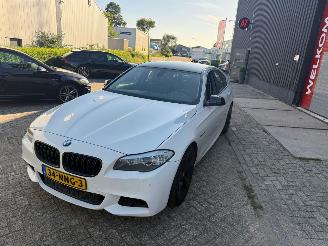 Damaged car BMW 5-serie 523i High Executive M-Sport 2010/10