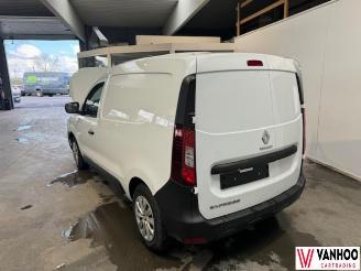 Renault Express  picture 11