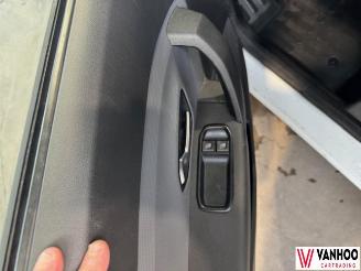 Renault Express  picture 12