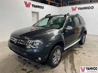 Vrakbiler auto Dacia Duster  2015/4