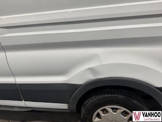 Ford Transit  picture 10