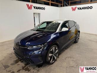 Voiture accidenté Renault Mégane E-TECH 2024/2