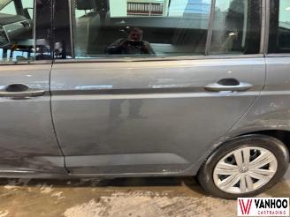 Volkswagen Touran  picture 4