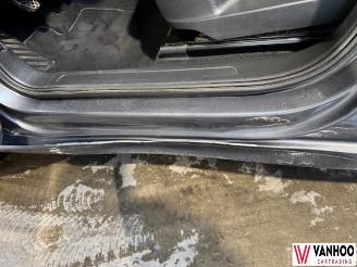 Volkswagen Touran  picture 6