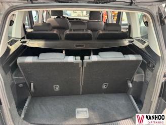 Volkswagen Touran  picture 11