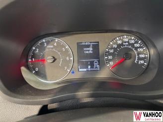 Nissan Interstar  picture 19