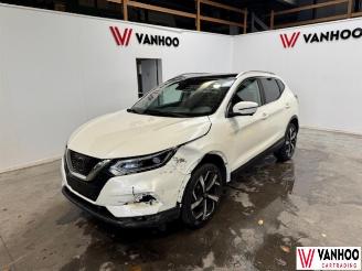 Vrakbiler auto Nissan Qashqai  2017/10