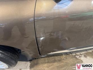 Renault Scenic  picture 3