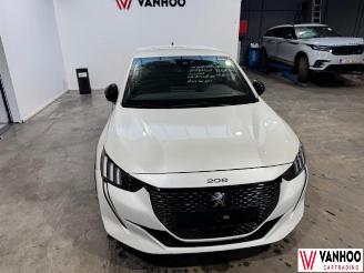 Peugeot 208  picture 3