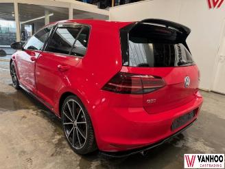 Volkswagen Golf  picture 9