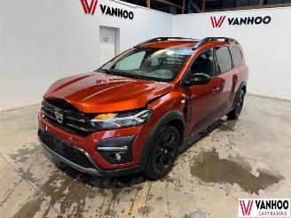 uszkodzony samochody osobowe Dacia Jogger JOGGER 2022/12