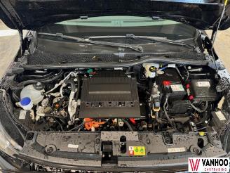 Peugeot e-208  picture 10