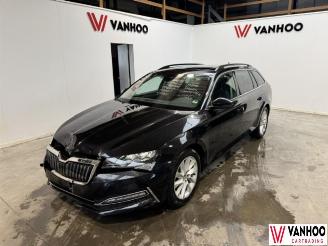 Damaged car Skoda Superb  2020/7