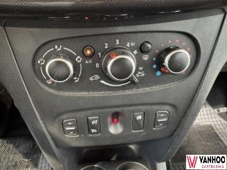 Dacia Sandero  picture 23