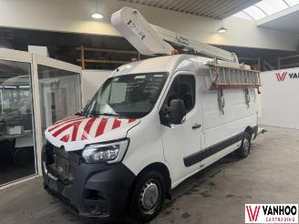 Schadeauto Renault Master  2022/6