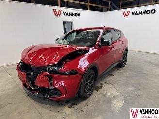 krockskadad bil auto Alfa Romeo Tonale  2023/9
