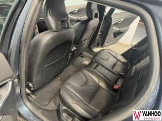 Volvo V-40  picture 18