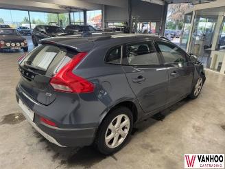 Volvo V-40  picture 8