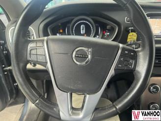 Volvo V-40  picture 21