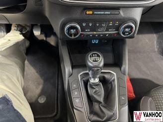Ford Focus  picture 16