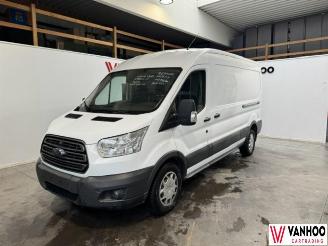Vaurioauto  passenger cars Ford Transit  2019/2