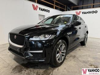 damaged passenger cars Jaguar F-Pace  2019/3