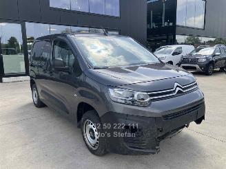 Damaged car Citroën Berlingo  2021/4