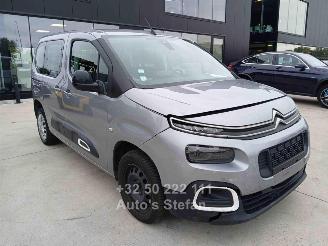 skadebil auto Citroën Berlingo FEEL 2023/4