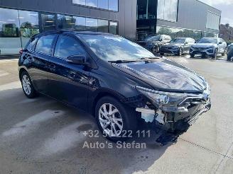 krockskadad bil motor Toyota Auris COMFORT 2018/3
