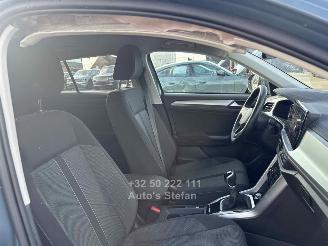 Volkswagen T-Roc LIFE picture 15