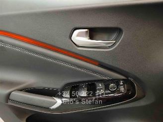 Nissan Juke TEKNA picture 11