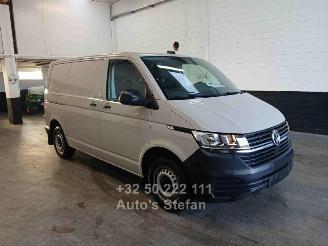 Damaged car Volkswagen Transporter TRANSPORTER 2020/7