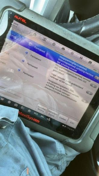 BMW iX3 M SPORT picture 2