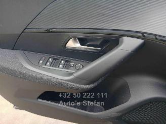 Peugeot 2008 STYLE picture 14